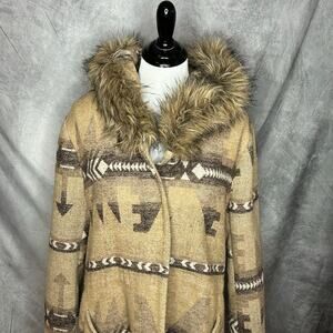 Saks Fifth Avenue 548 Jacket Coat Women Large Brown Aztec Faux Fur Hood Western